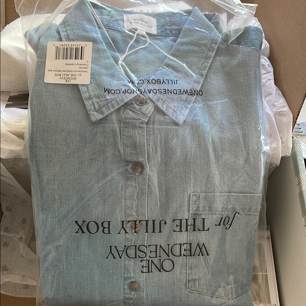 One Wednesday button up